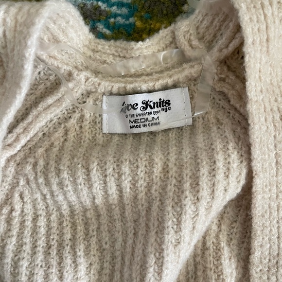 Cropped Cream Ribbed Bolero Shrug - Picture 2 of 2